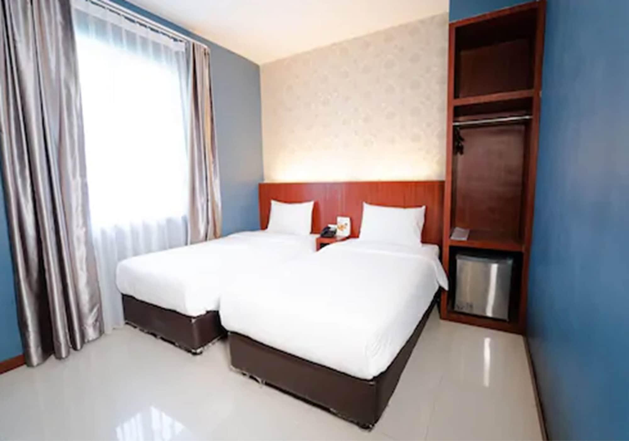 เดอะ ครูว์ โฮเต็ล กัวลานามู อินเตอร์เนชั่นแนล แอร์พอร์ต Hotel เมดาน ภายนอก รูปภาพ